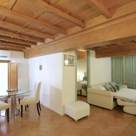 Maddalena 6 - Pantheon *